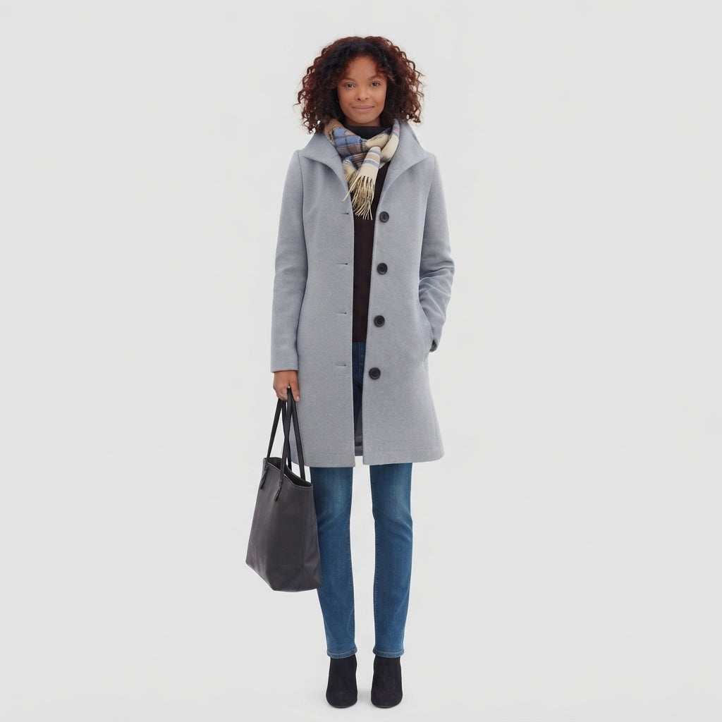 Women's Classic Tailored Long Coat in Light Grey - vooraanzicht